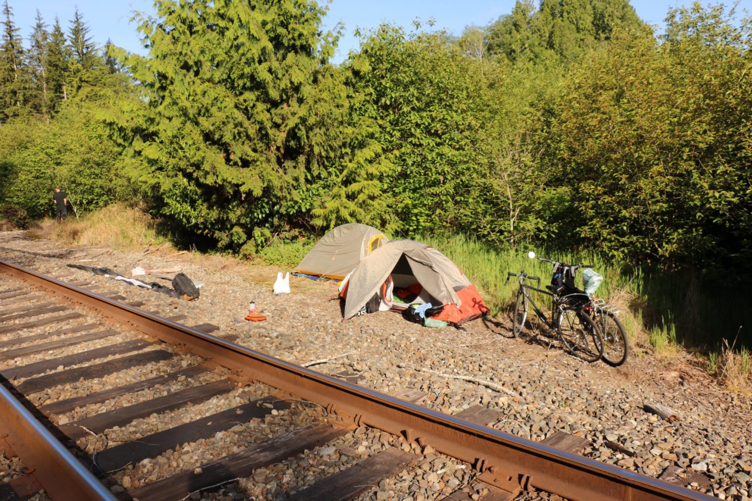 Freestanding Vs NonFreestanding Tents Pros and Cons Where The Road