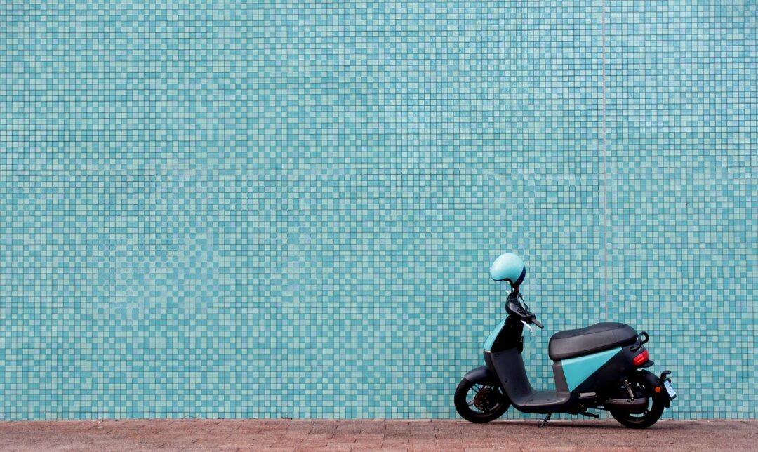 Ebikes Vs Mopeds Differences and Pros and Cons Where The Road Forks